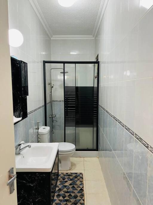 Apartment Lovely 3 Bedrooms Unit
